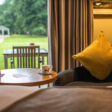 Voco Oxford Thames By Ihg Otel Kennington  Dış mekan fotoğraf