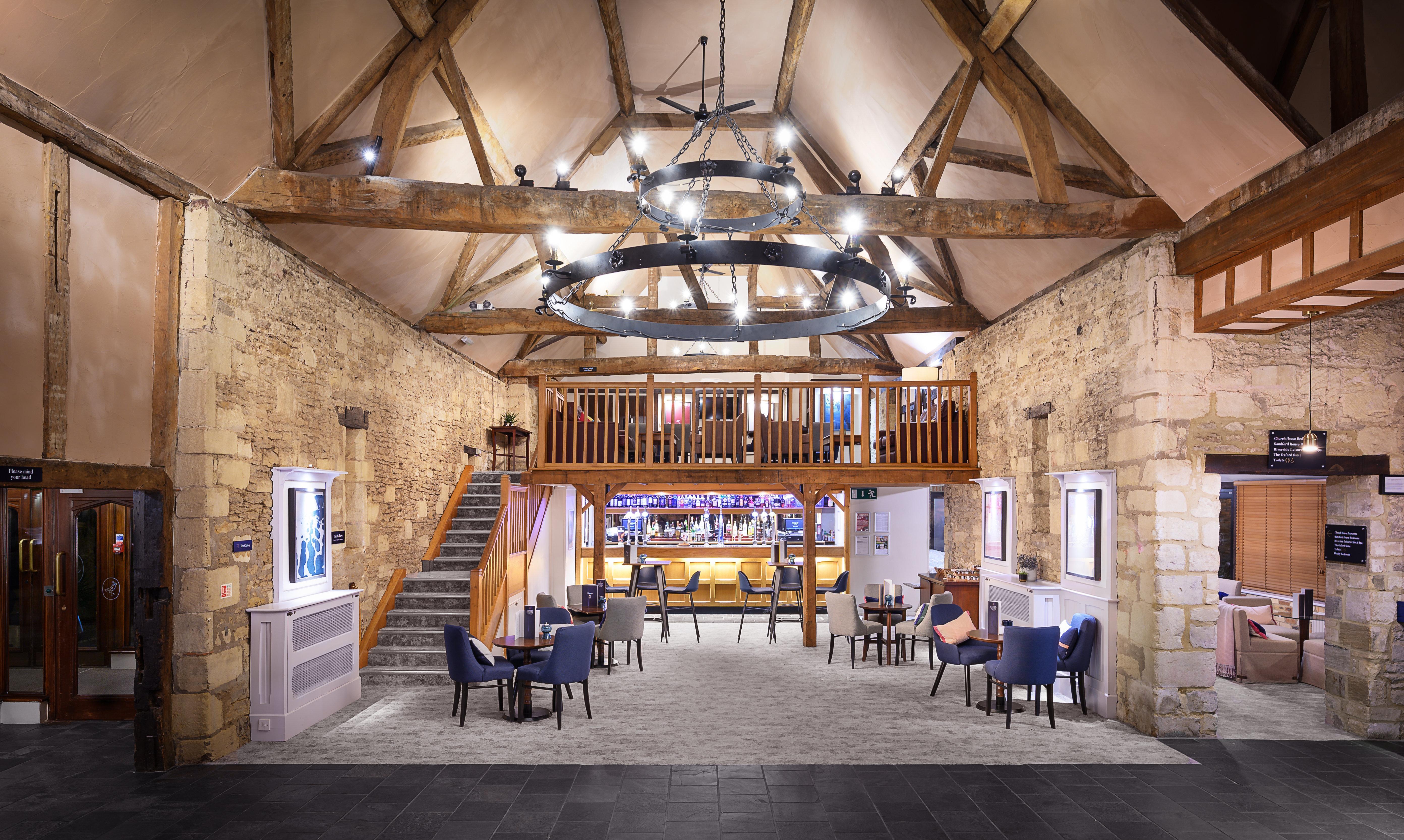 Voco Oxford Thames By Ihg Otel Kennington  Dış mekan fotoğraf