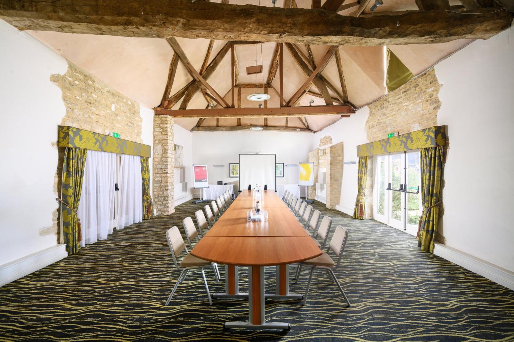 Voco Oxford Thames By Ihg Otel Kennington  Dış mekan fotoğraf