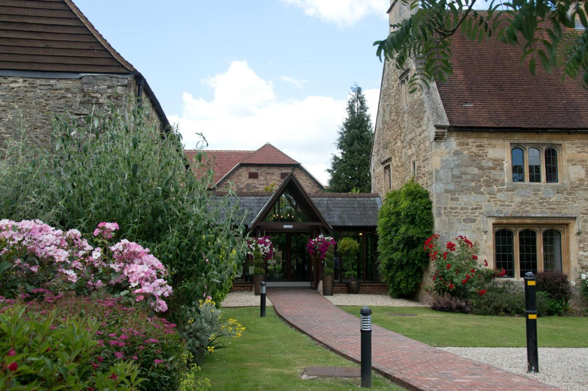 Voco Oxford Thames By Ihg Otel Kennington  Dış mekan fotoğraf